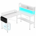 Scrivania da Gioco ad L con LED e Prese Elettriche, Bianco, Supporto Monitor e Mensole